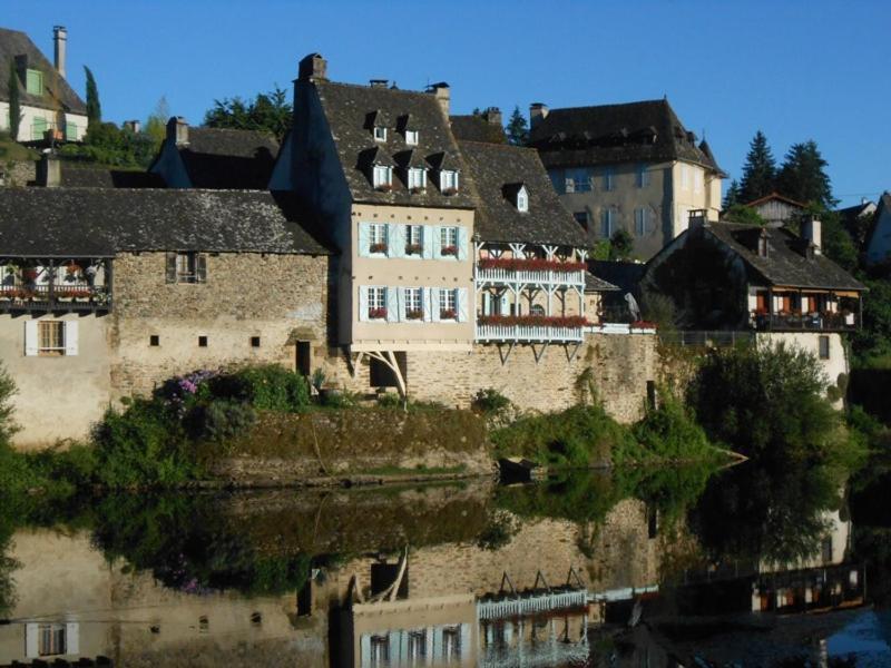 Gite Clara Bassignac-le-Haut Kültér fotó